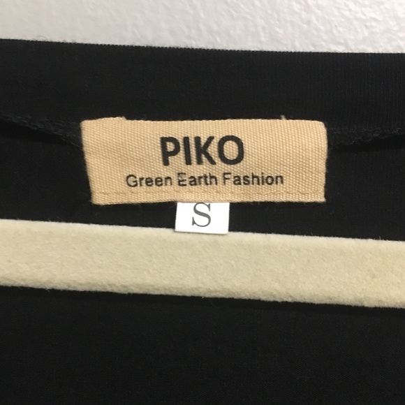 NWOT Piko Black 3/4 Sleeve V-Neck Swing Dress - Picture 4 of 4